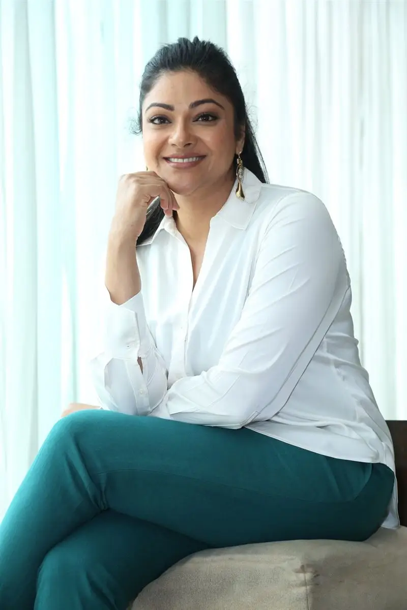 Abhirami at Maharaja in White Shirt Blue Jeans